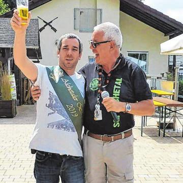 Als Bürgerschützenkönig setzte sich Sascha Aschemeier (l.) durch. Als Bürgerschützenkönig setzte sich Sascha Aschemeier (l.) durch.