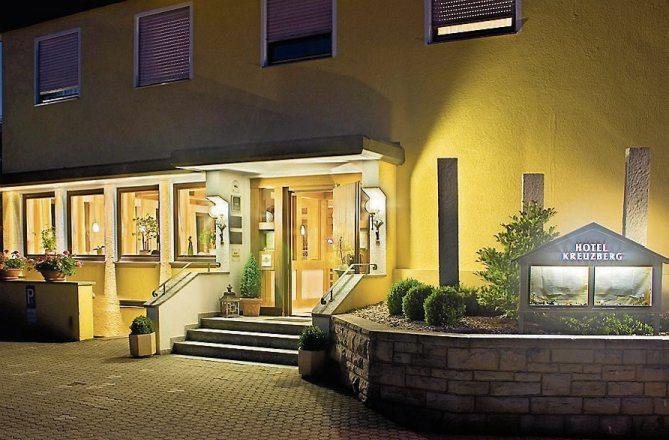 Knittels Restaurant Kreuzberg, Tübingen Knittels Restaurant Kreuzberg, Tübingen