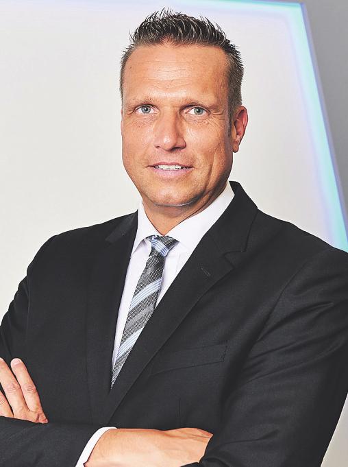 Stephan Severin, Bereichsleiter Baufinanzierungen und Immobilienvermittlung Stephan Severin, Bereichsleiter Baufinanzierungen und Immobilienvermittlung