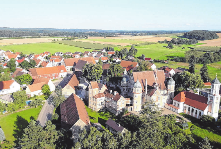 Das Dorf Hürbel in all seiner Pracht. Das Dorf Hürbel in all seiner Pracht.