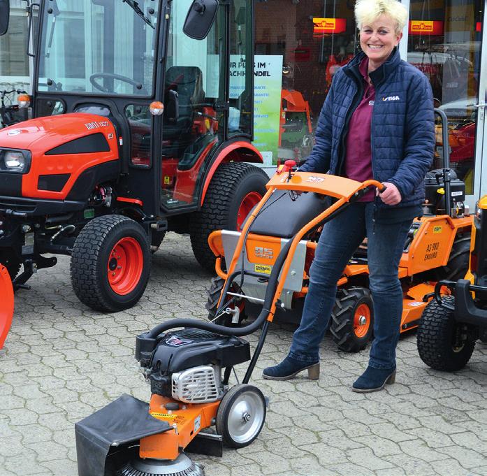 Wildkrautentfernung ohne Chemie: Auch dafür gibt es eine kostengünstige Alternative. Wildkrautentfernung ohne Chemie: Auch dafür gibt es eine kostengünstige Alternative.