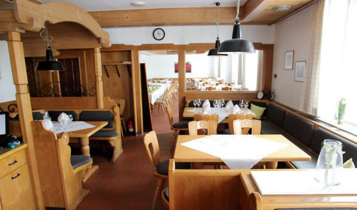 In den „Braustuben zum Löwen“ in Baisingen lässt es sich gut essen und trinken. In den „Braustuben zum Löwen“ in Baisingen lässt es sich gut essen und trinken.