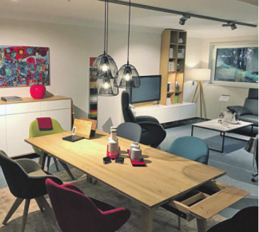 Moderne Farben und hochwertige Möbel sorgen für ein exklusives Ambiente