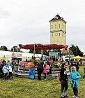 Vergnügungspark und Festzelt laden ein. FOTO: ARCHIV/TH. RUTTKE Vergnügungspark und Festzelt laden ein. FOTO: ARCHIV/TH. RUTTKE