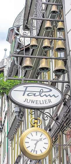 Familientradition in sechster Generation – inzwischen gehört auch das Glockenspiel am Palm-Haus in der Wetzlarer Altstadt dazu. Foto: Christian Keller Familientradition in sechster Generation – inzwischen gehört auch das Glockenspiel am Palm-Haus in der Wetzlarer Altstadt dazu. Foto: Christian Keller