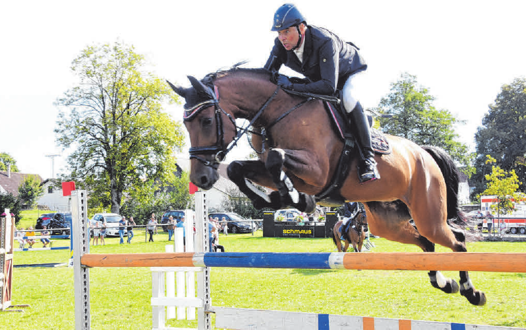 Hochkarätiger Pferdesport wird geboten. FOTO ANTON HÖRNLE Hochkarätiger Pferdesport wird geboten. FOTO ANTON HÖRNLE