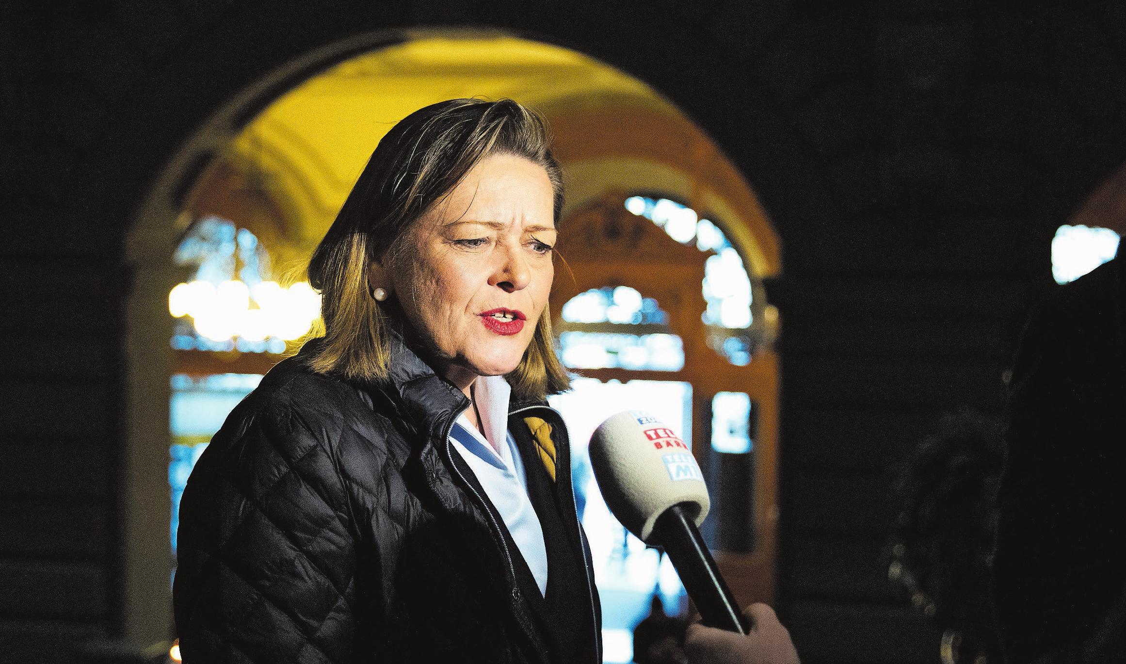 Heute Ständeratsanwärterin, vor neun Monaten Bundesratskandidatin: Heidi Z’graggen (CVP) hat am 20. Oktober keine Gegner. Bild: Peter Klaunzer/Keystone (Bern, 4. Dezember 2018)