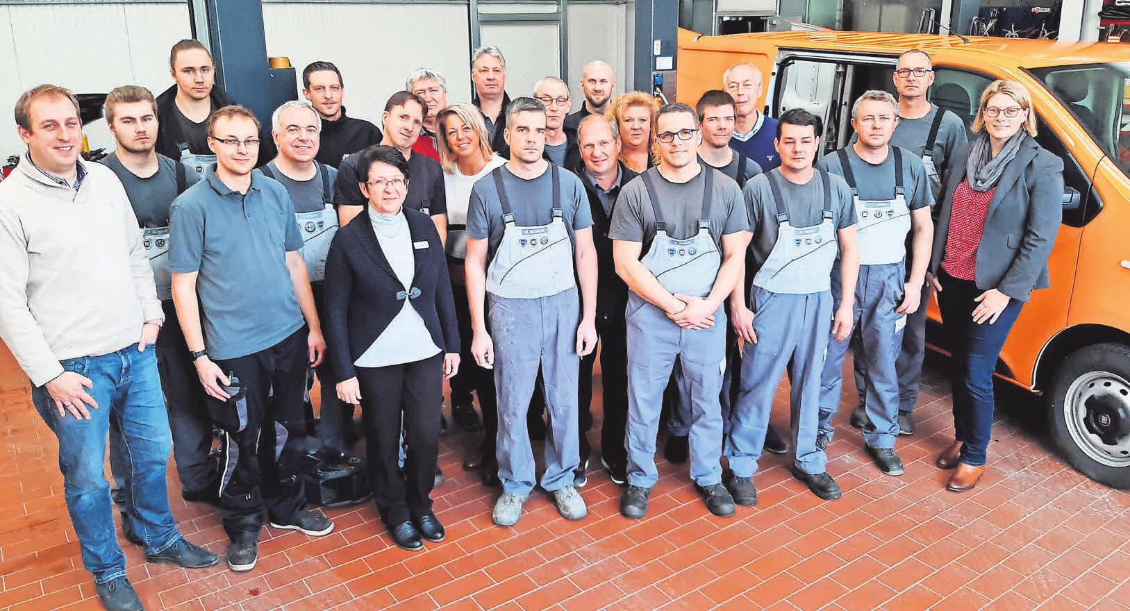 Das Team vom Autohaus Sellmann gehört zu den besten Deutschlands. Das Team vom Autohaus Sellmann gehört zu den besten Deutschlands.