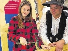 Auf der „Chance“-Messe gibt auch anschauliche Einblicke in vielfältige Berufsfelder. FOTO: HALLE MESSE/MICHAEL DEUTSCH Auf der „Chance“-Messe gibt auch anschauliche Einblicke in vielfältige Berufsfelder. FOTO: HALLE MESSE/MICHAEL DEUTSCH
