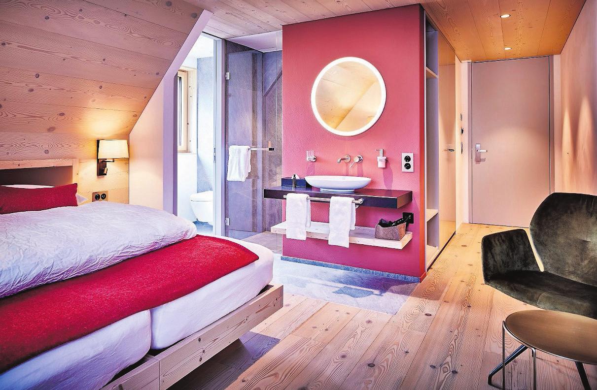 Die Standard-Hotelzimmer verfügen über ein halboffenes Bad. Die Standard-Hotelzimmer verfügen über ein halboffenes Bad.