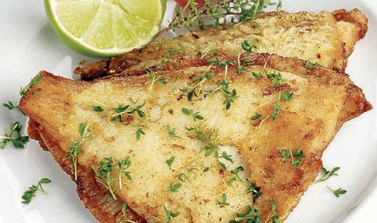 Ob Fleisch oder Fisch: Zum Osterfest lassen es sich viele kulinarisch gut gehen. Archivbilder
