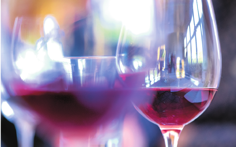 Alkoholexzesse reizen die Bauchspeicheldrüse, die sich so akut oder chronisch entzünden kann. Alkoholexzesse reizen die Bauchspeicheldrüse, die sich so akut oder chronisch entzünden kann.