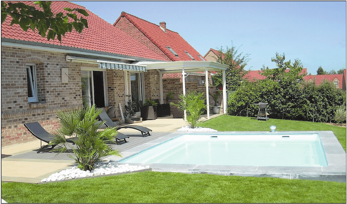 Ob klein oder groß: Pools passen in beinahe jeden Garten. FOTO: HWT-GAWASWASSERTECHNIK GMBH/FREI Ob klein oder groß: Pools passen in beinahe jeden Garten. FOTO: HWT-GAWASWASSERTECHNIK GMBH/FREI