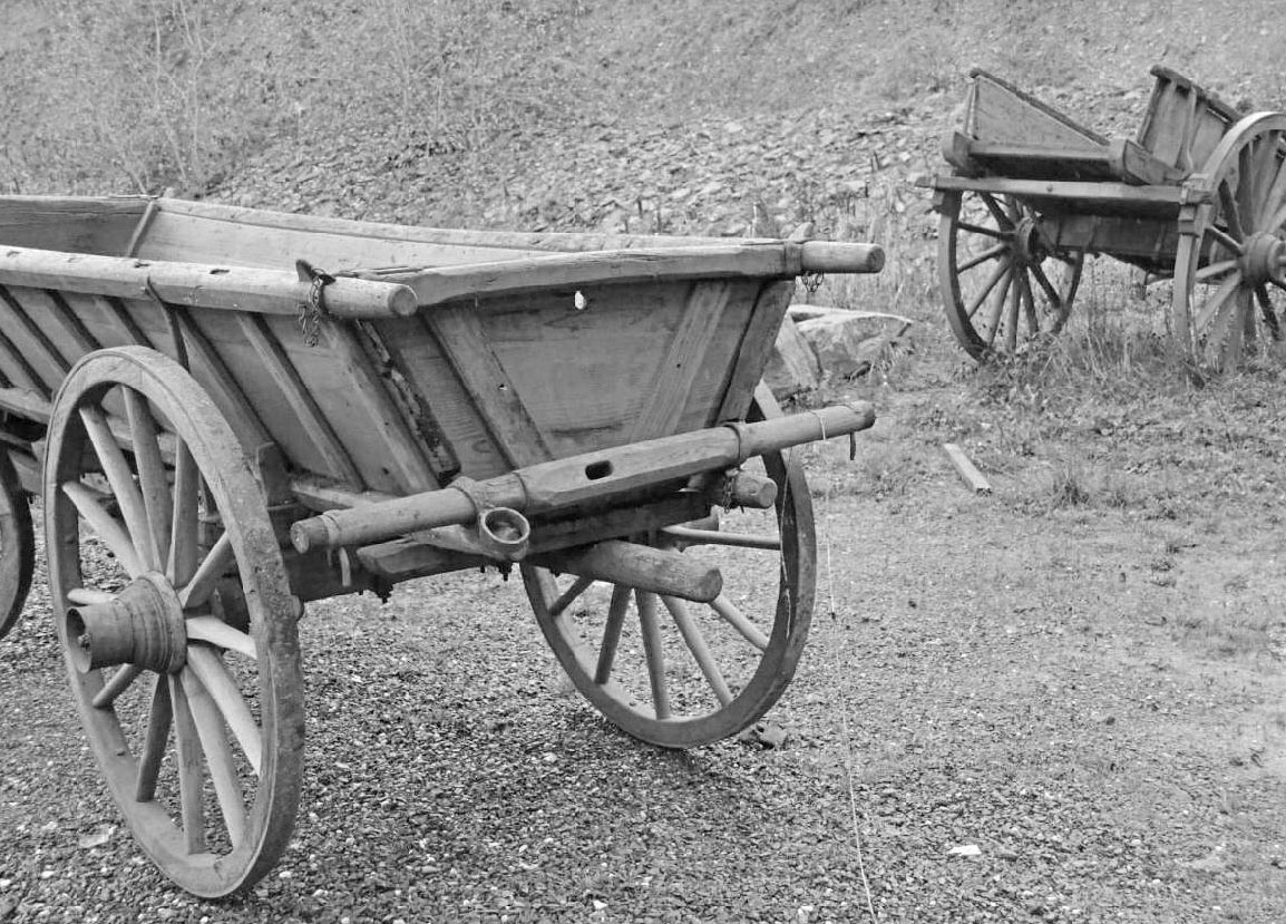 Am Anfang der Erfolgsstory des Unternehmens standen Karren und Wagen. Fotos: Frank Weyrich