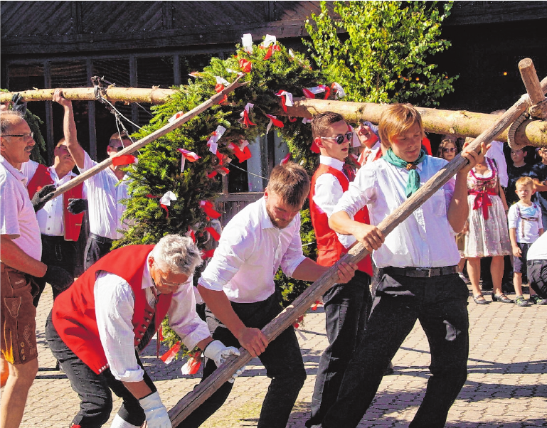 Ein hartes Stück Arbeit FOTO: ELKE ENGLERT Ein hartes Stück Arbeit FOTO: ELKE ENGLERT