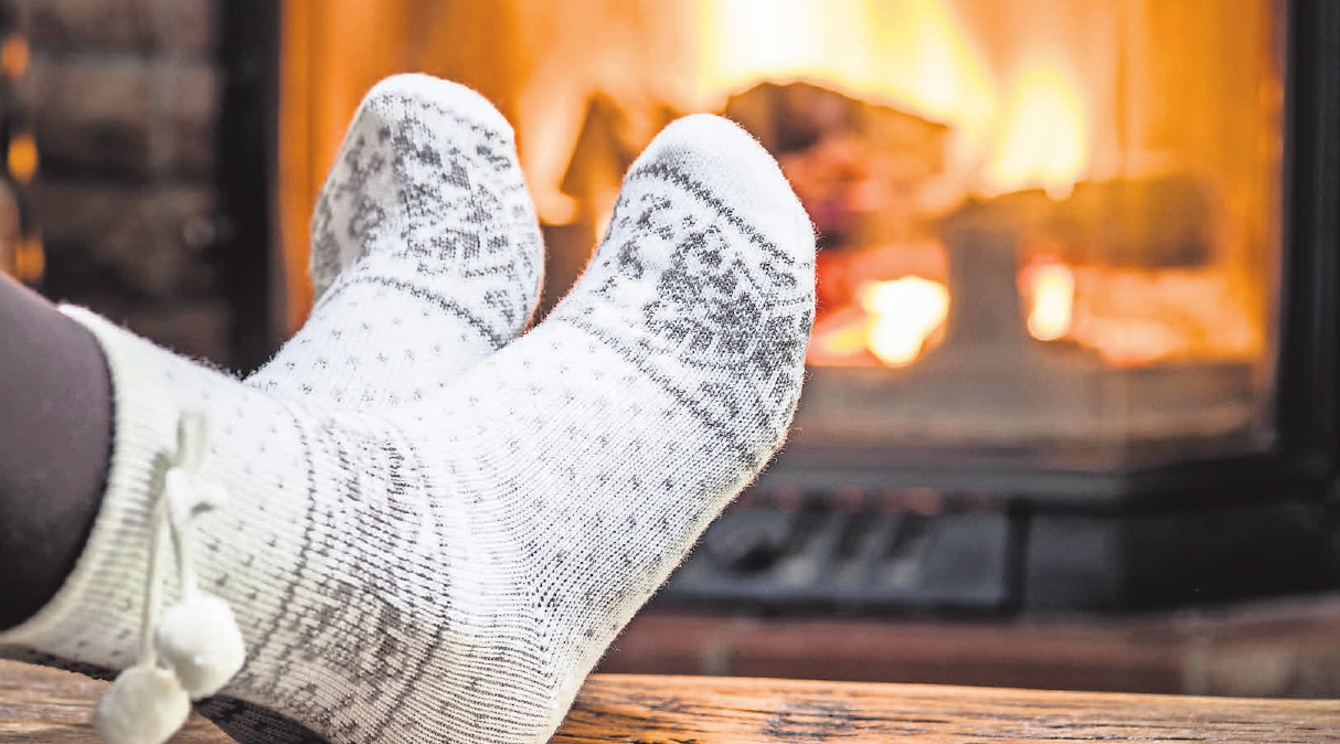 Wenn sich die Füße trotz warmer Socken im Winter kalt anfühlen, kann das ein Warnzeichen für eine Nervenschädigung sein. Foto: djd/Wörwag Pharma/Colourbox Wenn sich die Füße trotz warmer Socken im Winter kalt anfühlen, kann das ein Warnzeichen für eine Nervenschädigung sein. Foto: djd/Wörwag Pharma/Colourbox