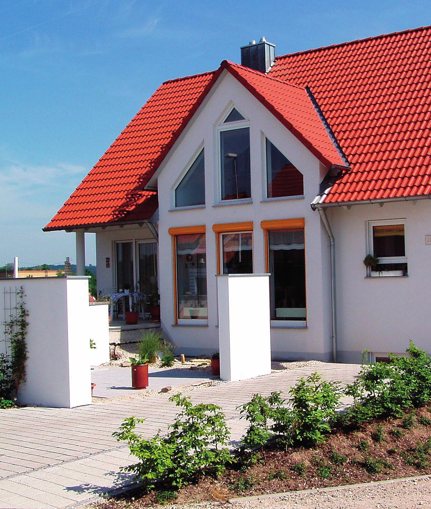 Ein Neubau kann nach den persönlichen Wünschen der Hausbesitzer gestaltet werden. Ein Neubau kann nach den persönlichen Wünschen der Hausbesitzer gestaltet werden.