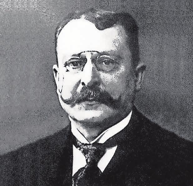 Half mit Rat und Ball: Der Lehrer Ferdinand Wilhelm Fricke. Archiv Half mit Rat und Ball: Der Lehrer Ferdinand Wilhelm Fricke. Archiv