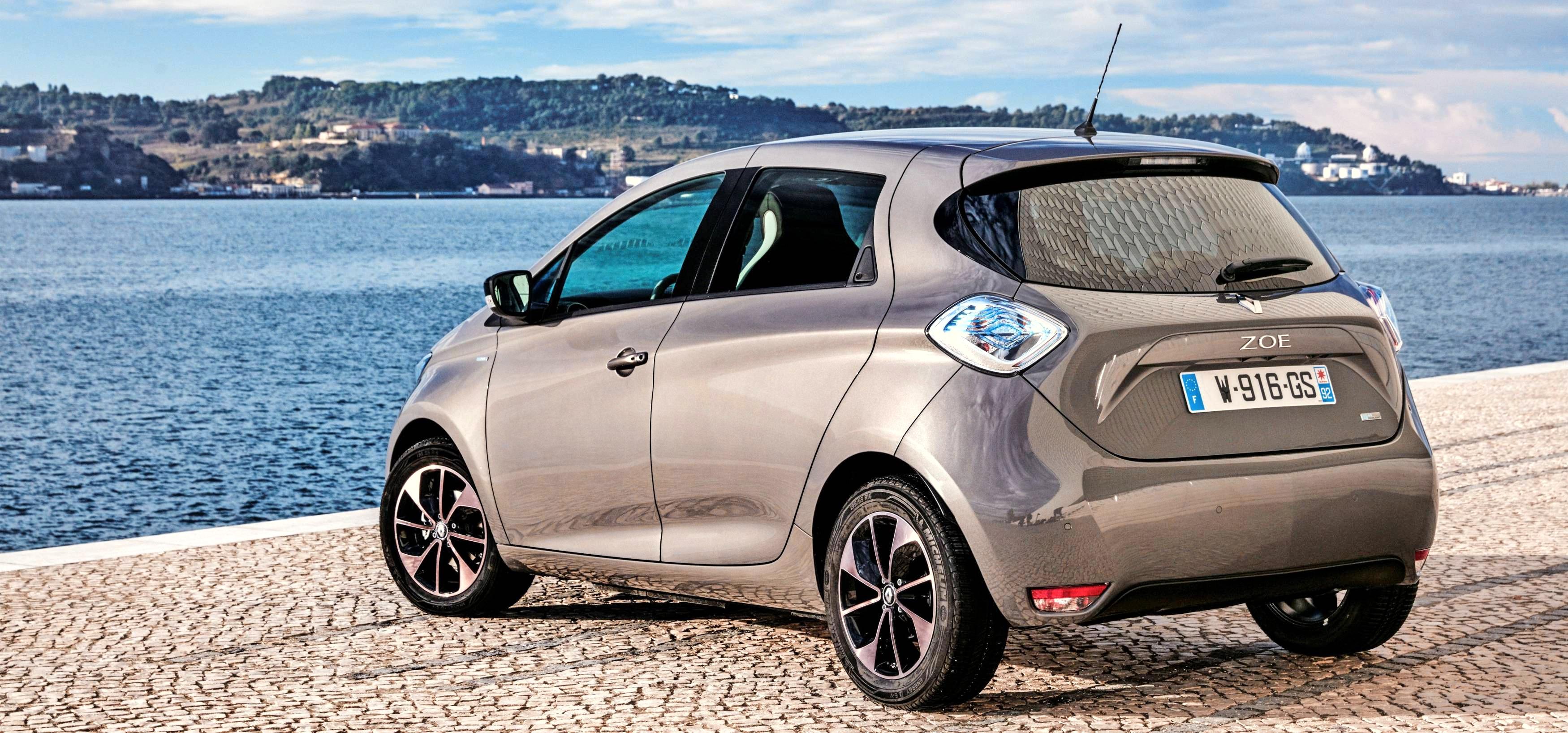 Der Renault Zoe ist das meistverkaufte Elektroauto in Deutschland. In der neuen Version steigt die Reichweite auf bis zu 390 Kilometer. Foto: Renault Der Renault Zoe ist das meistverkaufte Elektroauto in Deutschland. In der neuen Version steigt die Reichweite auf bis zu 390 Kilometer. Foto: Renault