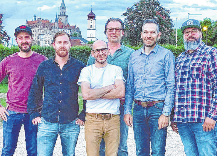 Das Veranstalterteam (v.l.) Tobias Flohr, Philipp Geuder, Neff Beser, Guido Sigl, Matthias Eisele und Sascha Agic freuen sich auf viele tausend Besucher. Das Veranstalterteam (v.l.) Tobias Flohr, Philipp Geuder, Neff Beser, Guido Sigl, Matthias Eisele und Sascha Agic freuen sich auf viele tausend Besucher.