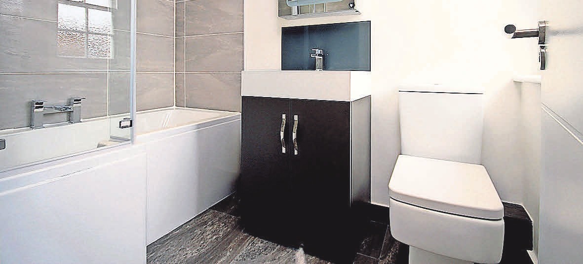 Neben dem klassischen ovalen Design sind auch eckige Varianten möglich. Neben dem klassischen ovalen Design sind auch eckige Varianten möglich.