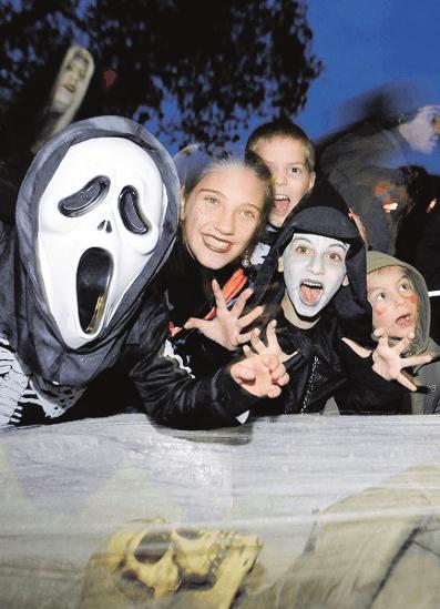 Halloween-Grusel für den Nachwuchs: im Mannheimer Luisenpark. Foto: Luisenpark/frei Halloween-Grusel für den Nachwuchs: im Mannheimer Luisenpark. Foto: Luisenpark/frei