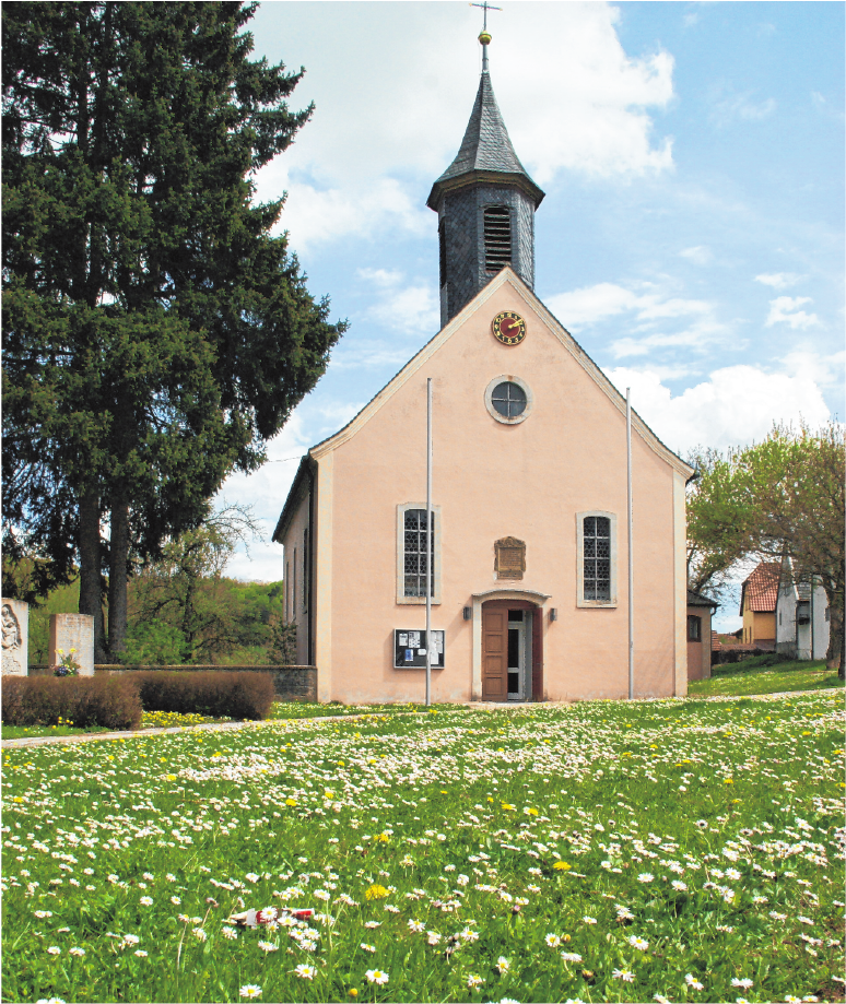 In diesem Jahr findet der Festgottesdienst zur Laurenzi-Kirchweih nicht in der Pfarrkirche, sondern auf dem Friedhof Oberschleichach statt. FOTOS: SABINE WEINBEER In diesem Jahr findet der Festgottesdienst zur Laurenzi-Kirchweih nicht in der Pfarrkirche, sondern auf dem Friedhof Oberschleichach statt. FOTOS: SABINE WEINBEER