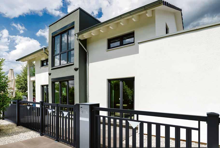Stilvoller Empfang: Ein hochwertiger Zaun unterstreicht die Architektur des Eigenheims. Foto: djd/GUARDI GmbH Stilvoller Empfang: Ein hochwertiger Zaun unterstreicht die Architektur des Eigenheims. Foto: djd/GUARDI GmbH