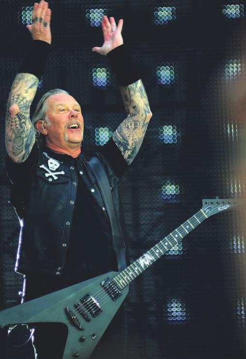 Metallica gaben im Rheinenergie-Stadion sogar „Viva Colonia“ zum Besten. Foto: Peter Rakoczy Metallica gaben im Rheinenergie-Stadion sogar „Viva Colonia“ zum Besten. Foto: Peter Rakoczy