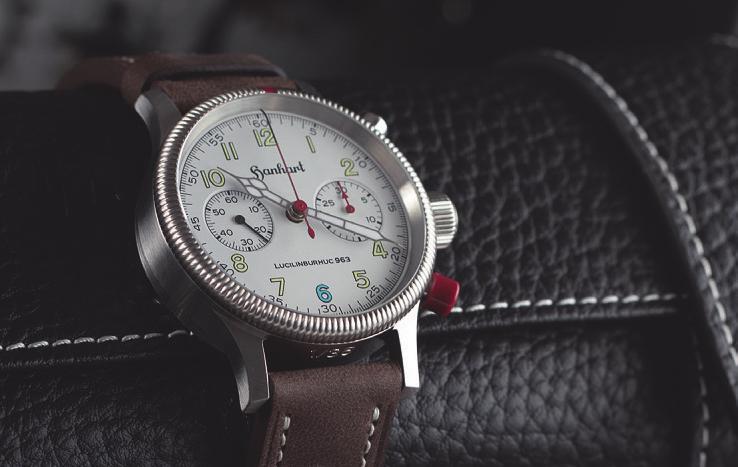 Gehäuse Edelstahl Durchmesser 40 mm, Höhe 15 mm Limitierungsnummer XX/36 eingraviert