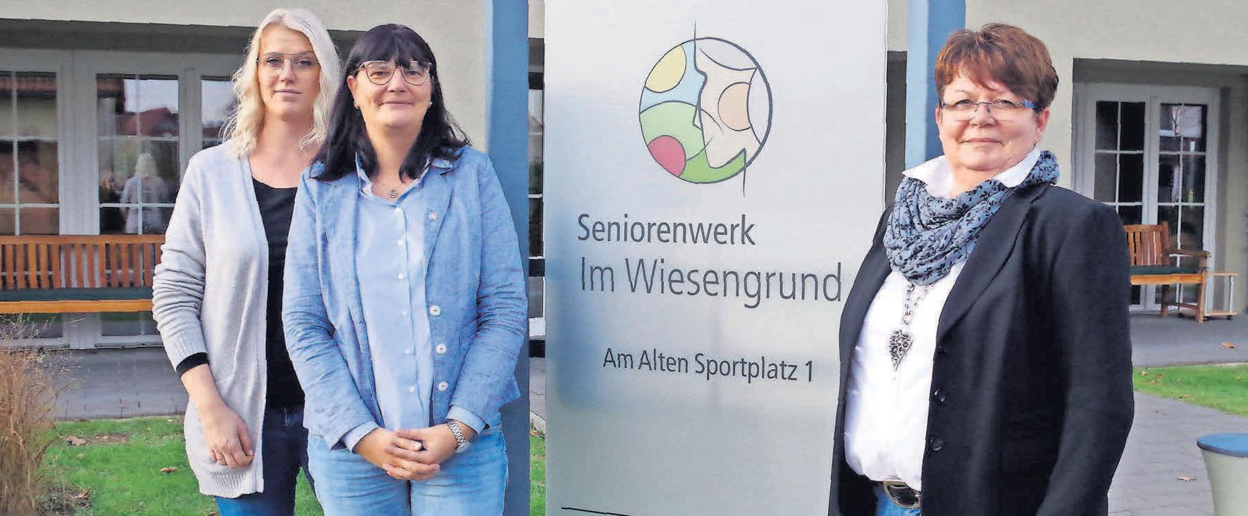 Pflegedienstleiterin Karoline Moss (von links), Einrichtungsleiterin Simone Habben und Anette Paternoga vom Ambulanten Dienst schauen zuversichtlich in die Zukunft. Pflegedienstleiterin Karoline Moss (von links), Einrichtungsleiterin Simone Habben und Anette Paternoga vom Ambulanten Dienst schauen zuversichtlich in die Zukunft.