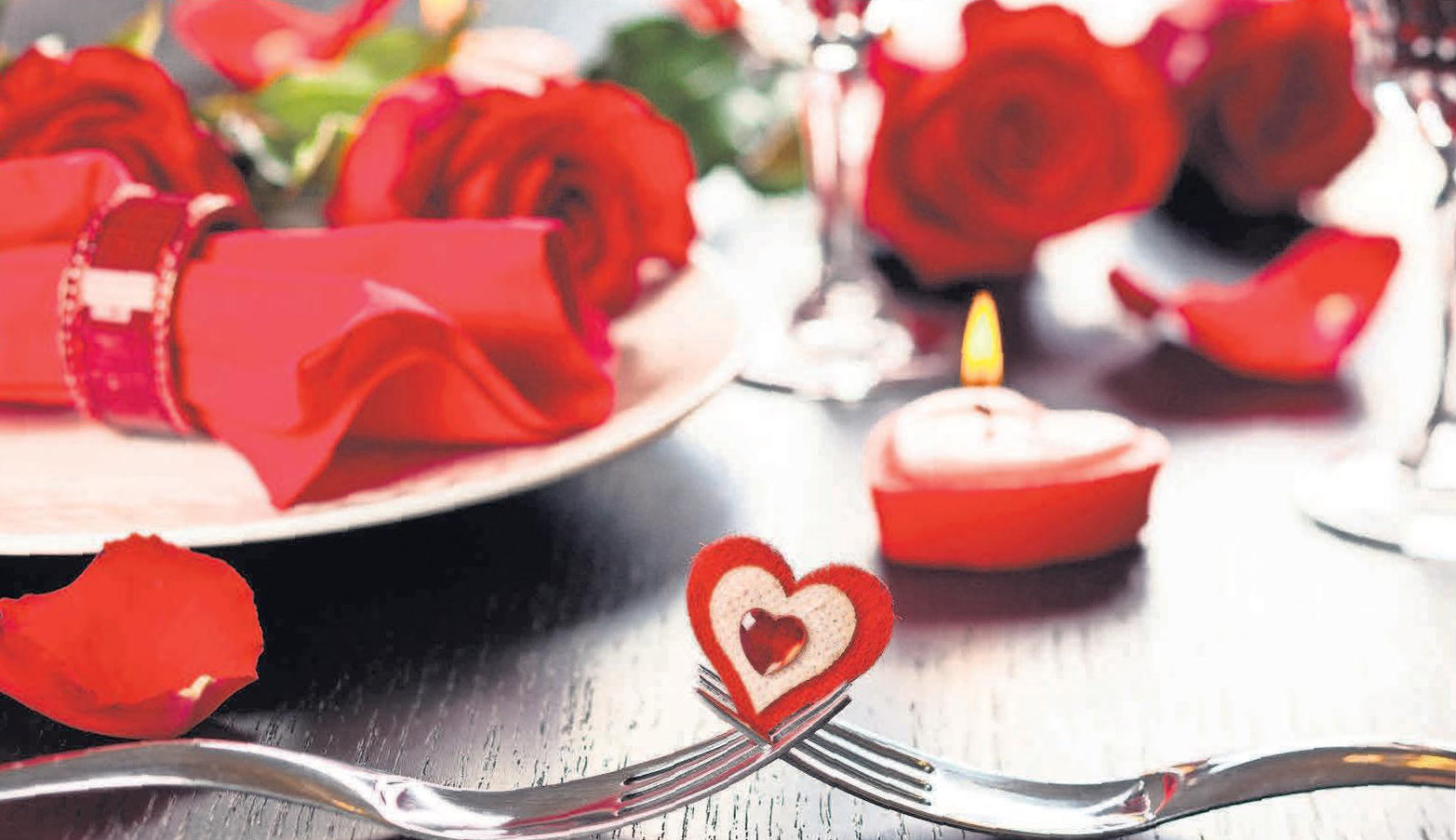 Beim Dinner Romeo & Julia kann man am Valentinstag im Hotel Hennies romantisch speisen. Beim Dinner Romeo & Julia kann man am Valentinstag im Hotel Hennies romantisch speisen.