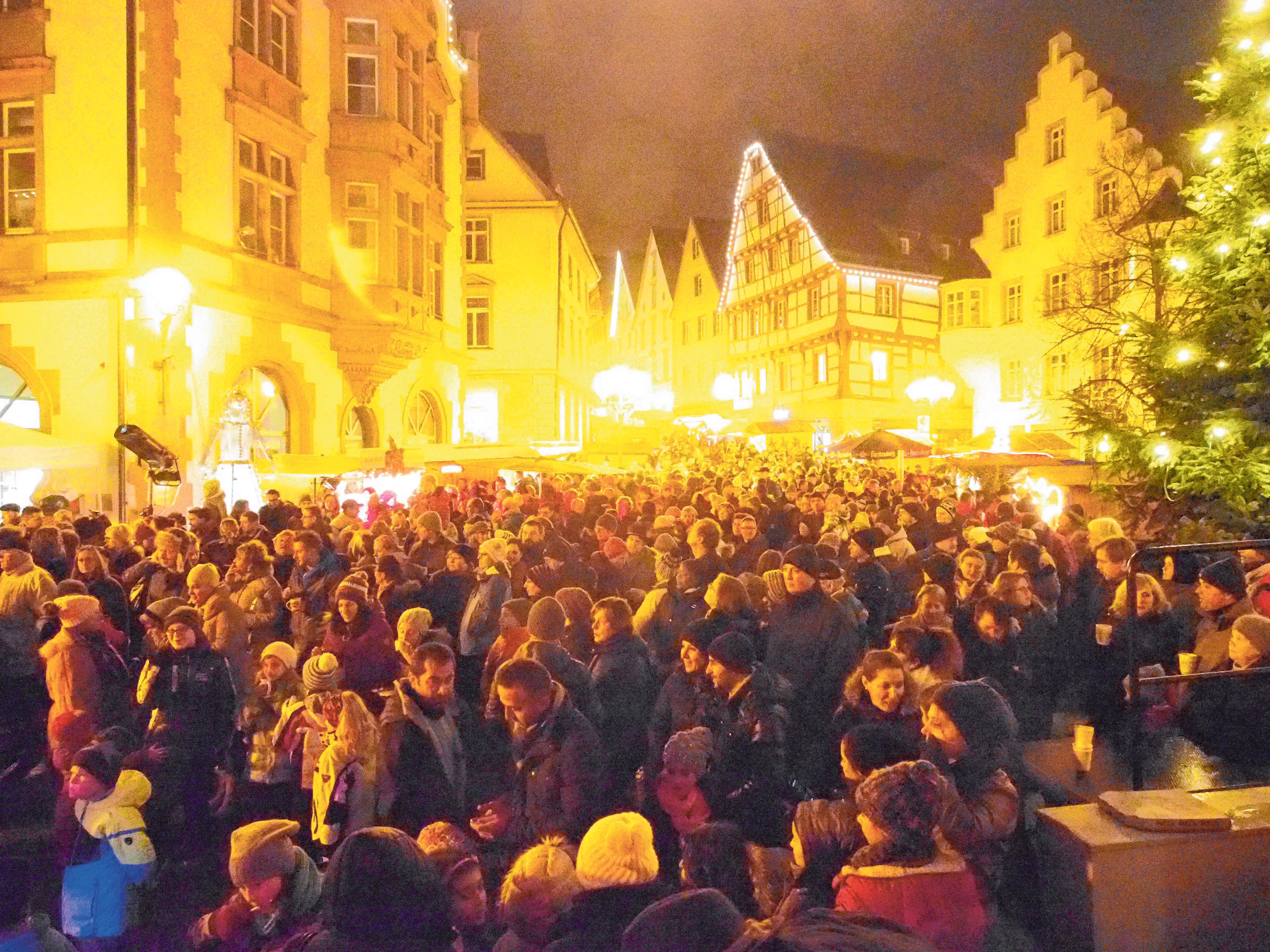 Pfullendorf erstrahlt im Lichterglanz. Pfullendorf erstrahlt im Lichterglanz.