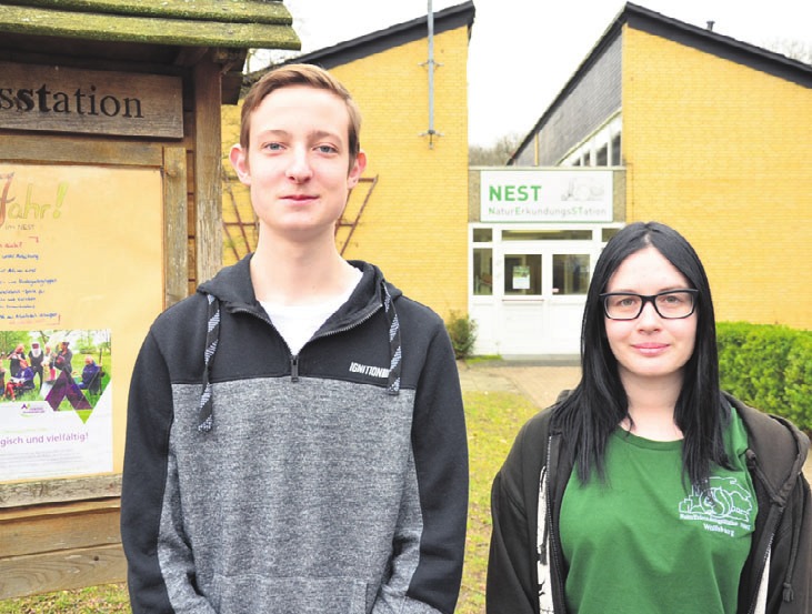 Simon von Petzinger und Jessica Jegoschin machen ein FÖJ im „NEST“ am Rabenberg. Simon von Petzinger und Jessica Jegoschin machen ein FÖJ im „NEST“ am Rabenberg.