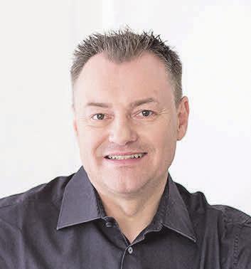Zahnarzt Dr. Diethelm Harpain sorgt für schöne und gesunde Zähne. Foto: privat Zahnarzt Dr. Diethelm Harpain sorgt für schöne und gesunde Zähne. Foto: privat