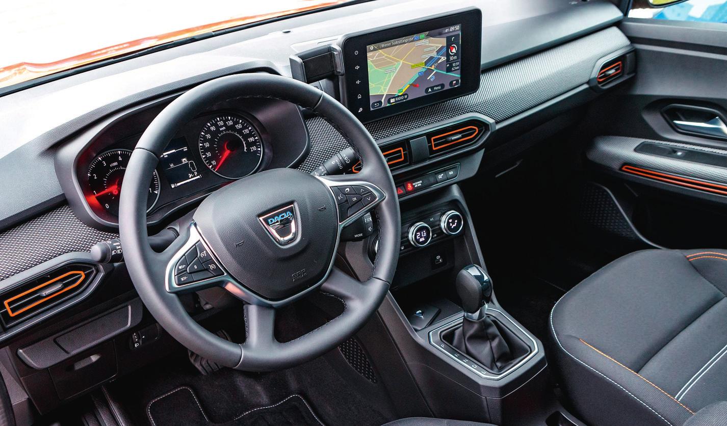Stepway: Farbenfrohes Interieur, modernstes Infotainment. Fotos: Dacia Stepway: Farbenfrohes Interieur, modernstes Infotainment. Fotos: Dacia