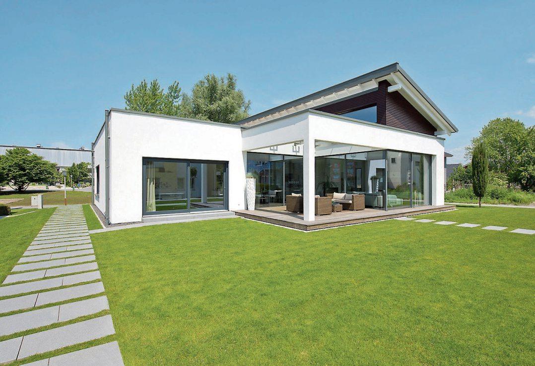 Viele Planungsdetails und Produkte beim Hausbau dienen nicht allein dem Komfort älterer Menschen, sondern sind auch für junge Familien hilfreich.