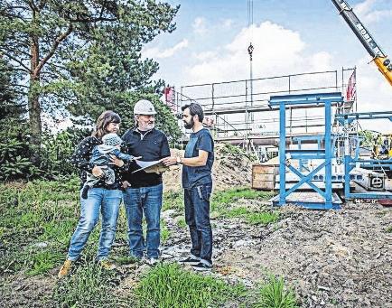 Bei der Finanzierungsplanung für die eigenen vier Wände muss die persönliche Lebensplanung eine wichtige Rolle spielen. FOTO: DJD/BAUHERREN-SCHUTZBUND Bei der Finanzierungsplanung für die eigenen vier Wände muss die persönliche Lebensplanung eine wichtige Rolle spielen. FOTO: DJD/BAUHERREN-SCHUTZBUND