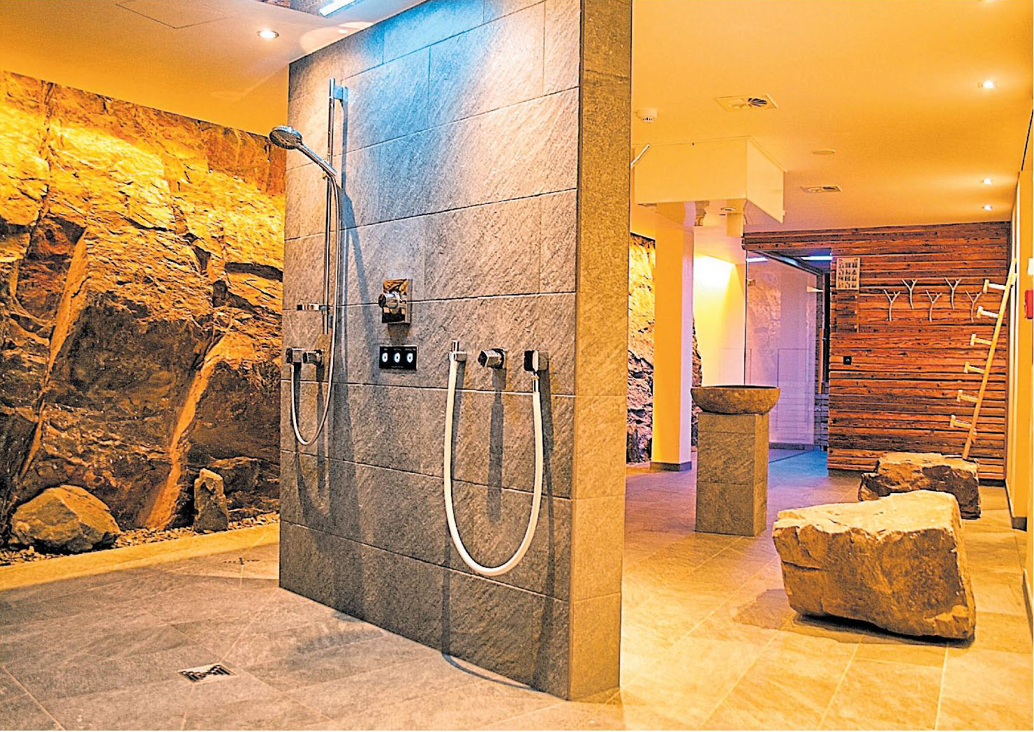 Vivez un moment de détente dans l'espace wellness.