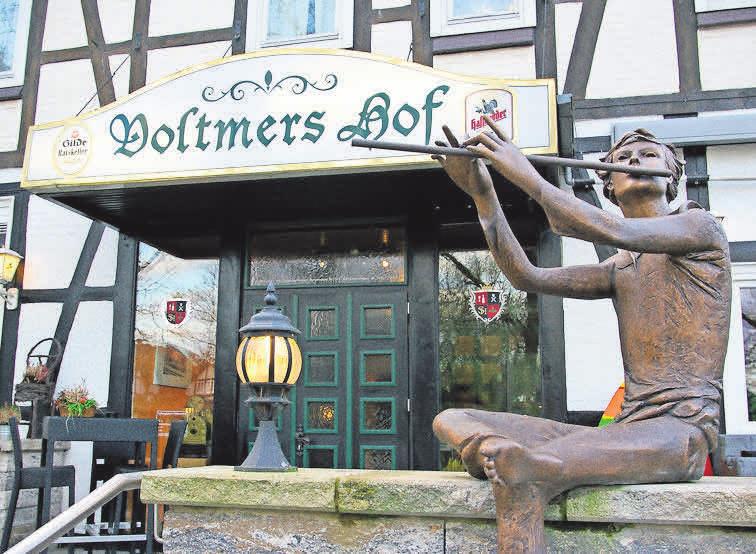 Im Voltmers Hof gibt es zu Silvester ein Überraschungsmenü mit vier Gängen. Im Voltmers Hof gibt es zu Silvester ein Überraschungsmenü mit vier Gängen.