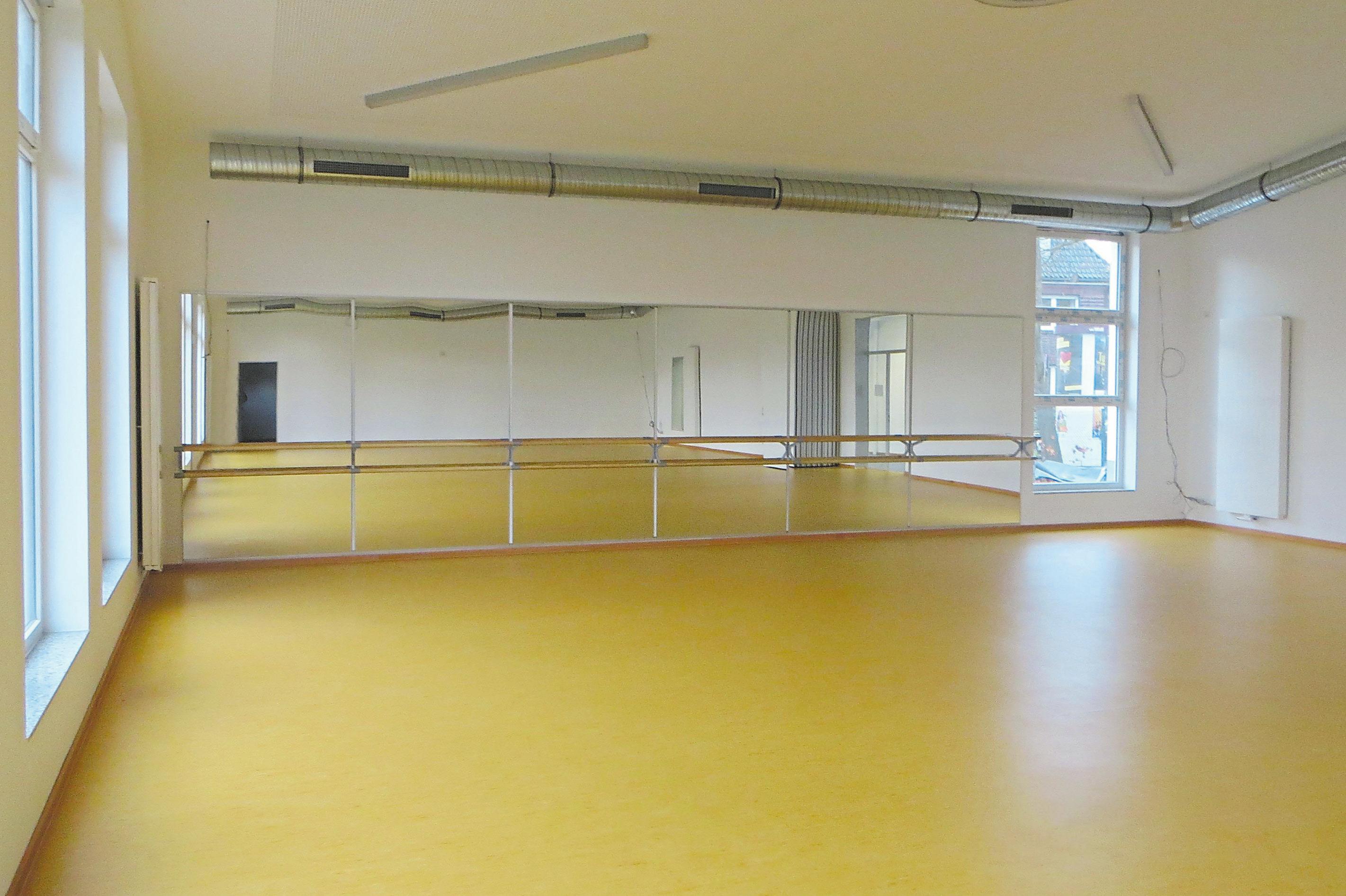 So sieht die neue Doppelhalle aus – gleichgroß wie die bereits bestehende. Foto: TuS Hiltrup So sieht die neue Doppelhalle aus – gleichgroß wie die bereits bestehende. Foto: TuS Hiltrup