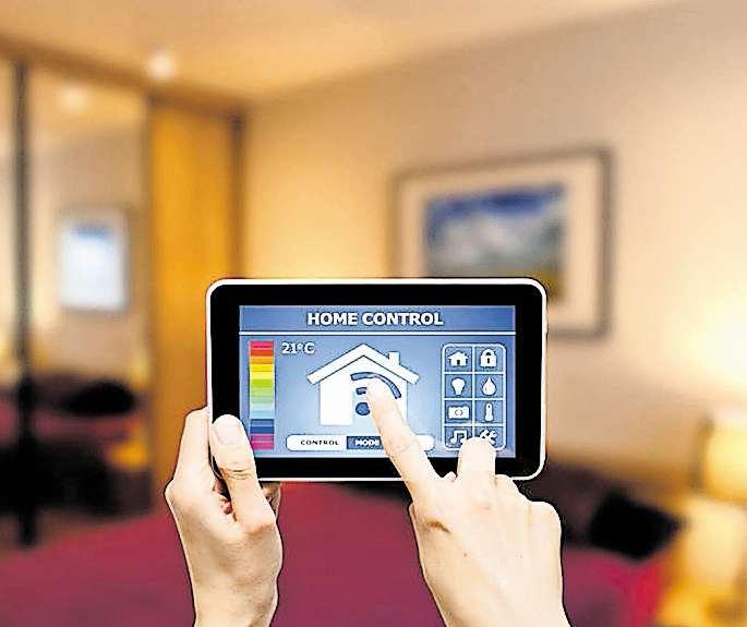 Smart Home: Die Technologie ist günstig geworden und kann von jedermann bedient werden. Foto: © Deeken-Elektrotechnik