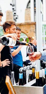In aller Munde: „Wein am Dom“. Foto: frei In aller Munde: „Wein am Dom“. Foto: frei