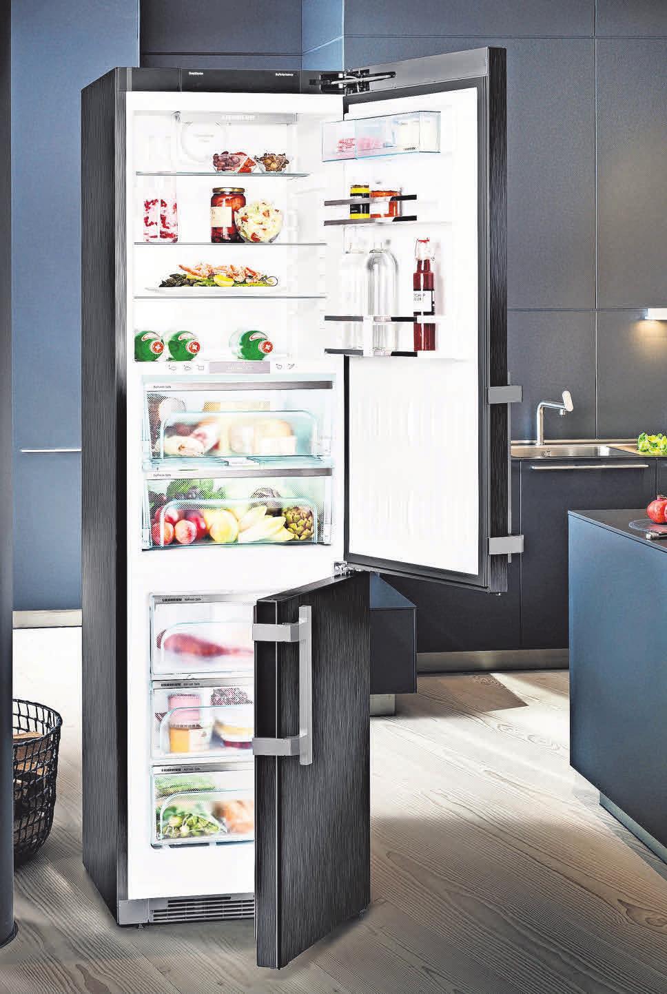 CBNbs 4878 Premium-Kühl-Gefrier-Kombination: Sparsam, energieeffizientmit BioFresh und NoFrost-Technologie für längere und schonendere Lagerung von Lebensmitteln . CBNbs 4878 Premium-Kühl-Gefrier-Kombination: Sparsam, energieeffizientmit BioFresh und NoFrost-Technologie für längere und schonendere Lagerung von Lebensmitteln .