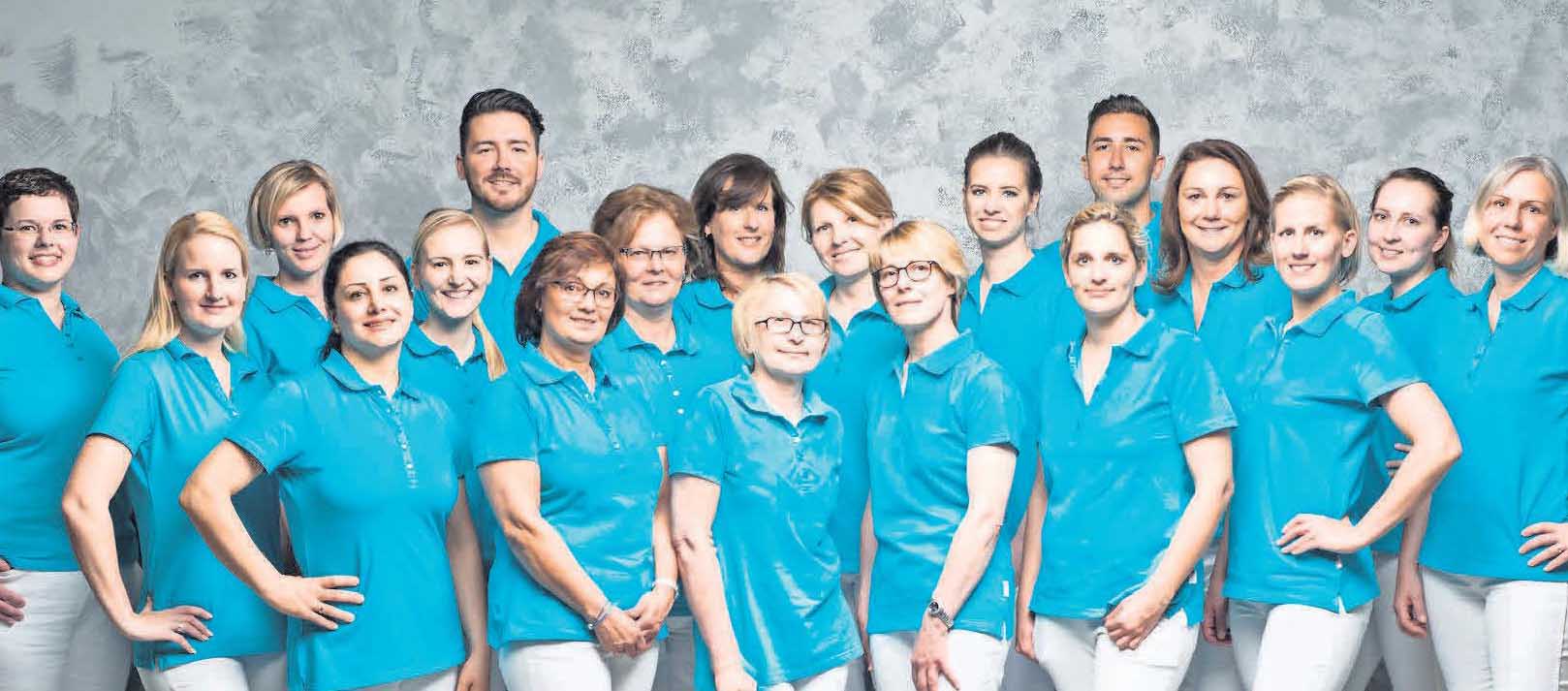 Das kompetente Team des Podologie Zentrums Behrens steht Patienten mit den individuell passenden Behandlungsmethoden zur Seite. Das kompetente Team des Podologie Zentrums Behrens steht Patienten mit den individuell passenden Behandlungsmethoden zur Seite.