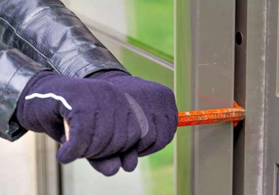 Der Einbruchschutz sollte nicht vernachlässigt werden. FOTO: STOCK.ADOBE.COM Der Einbruchschutz sollte nicht vernachlässigt werden. FOTO: STOCK.ADOBE.COM