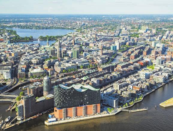 Hamburg – wachsende und lebenswerte Metropole an Elbe und Alster Foto: Andreas Vallbracht/Mediaserver Hamburg