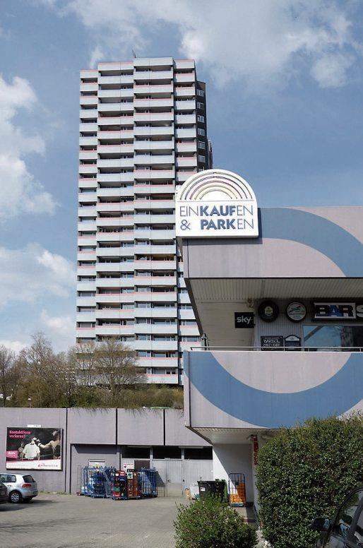 Wohnen mit Weitblick und nahem Einkaufszentrum. Wohnen mit Weitblick und nahem Einkaufszentrum.