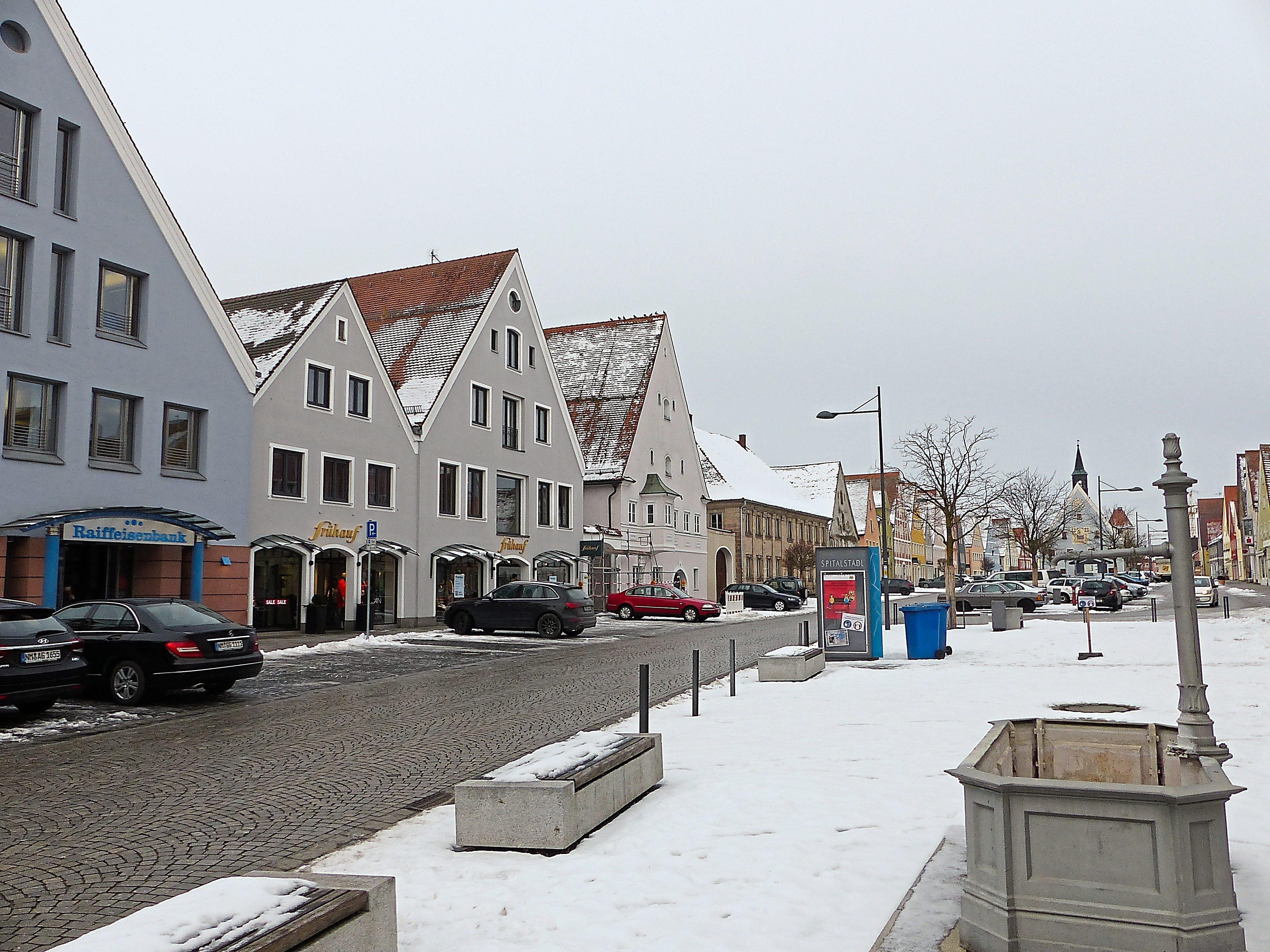 Auch in Freystadt bleiben viele lieber zu Hause. Foto: haz Auch in Freystadt bleiben viele lieber zu Hause. Foto: haz