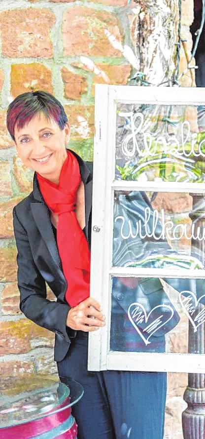 Christiane Majer lädt in ihre Scheuer in der Bismarckstraße. BILD: MAJER Christiane Majer lädt in ihre Scheuer in der Bismarckstraße. BILD: MAJER